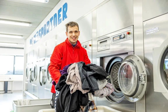 Afbeelding van de werkplek 'De Waspartner'.